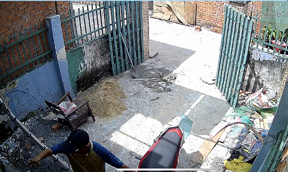 Hình  Camera  thực tế  Chất Lượng Hình  2.0 MP FULL HD 1080P  Sắc nét tiết kiệm chi phí  của bộ Trọn Bộ Camera Bãi xe Full Color sử dụng mã DS-2CD1027G2-LUF